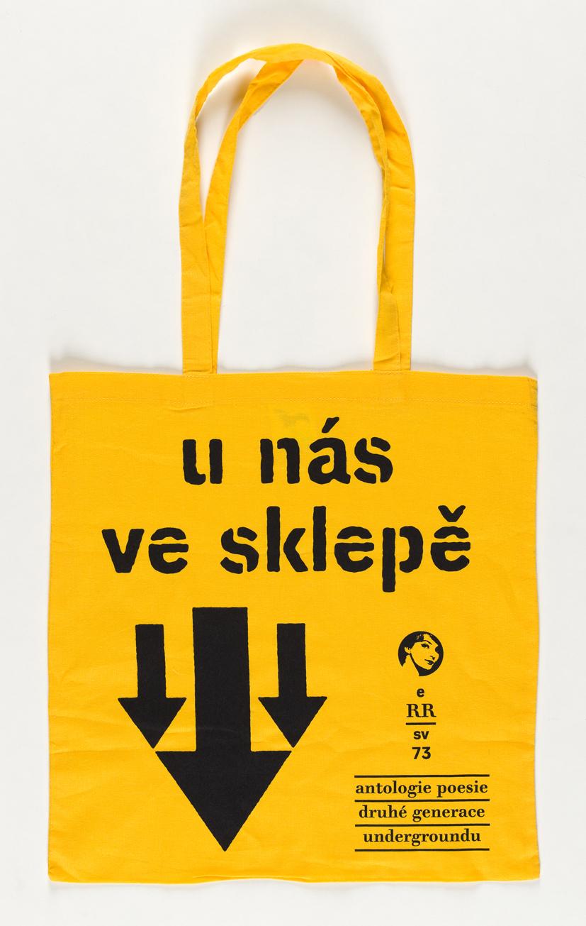 Obrázek: taska-u-nas-ve-sklepe-web