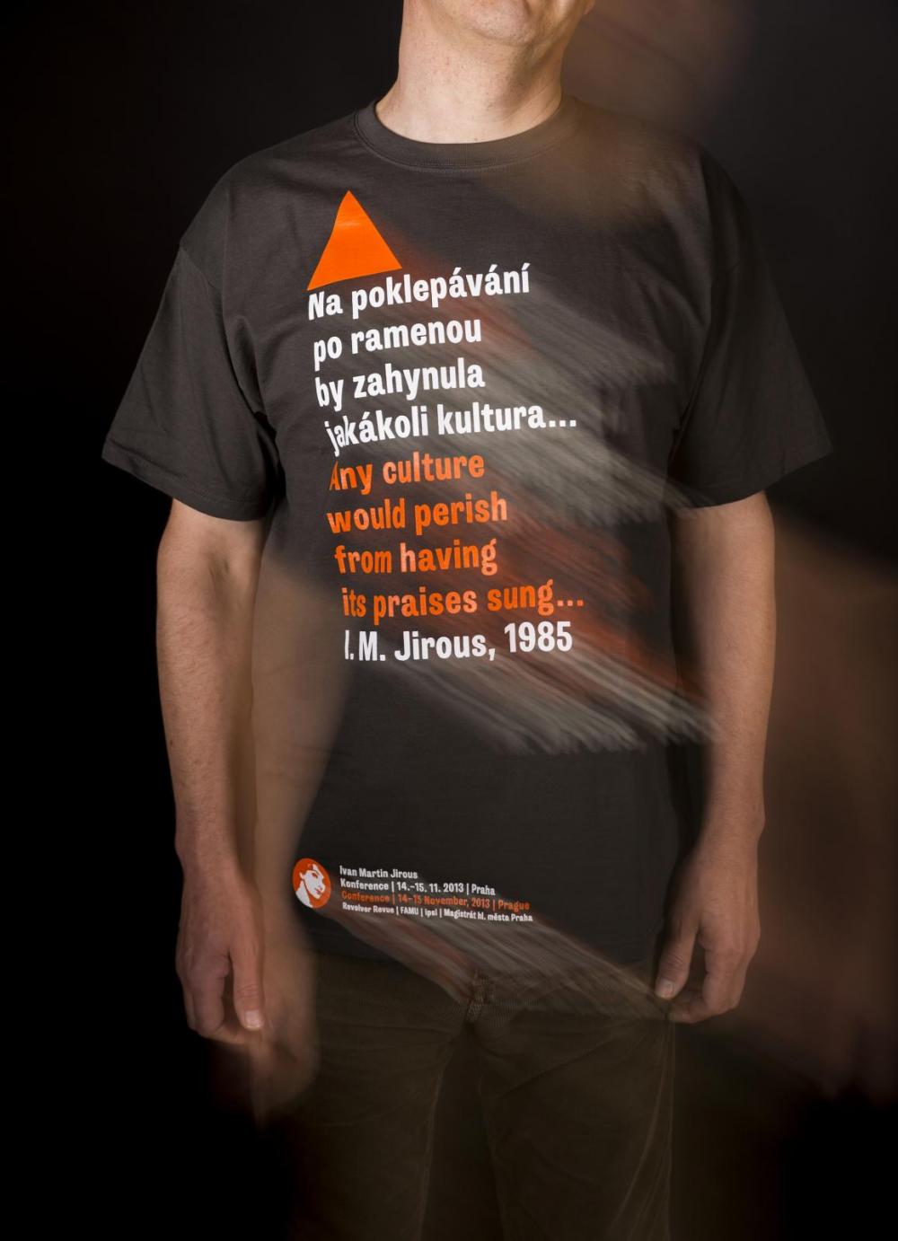 Obrázek: na-poklepavani-po-ramenou