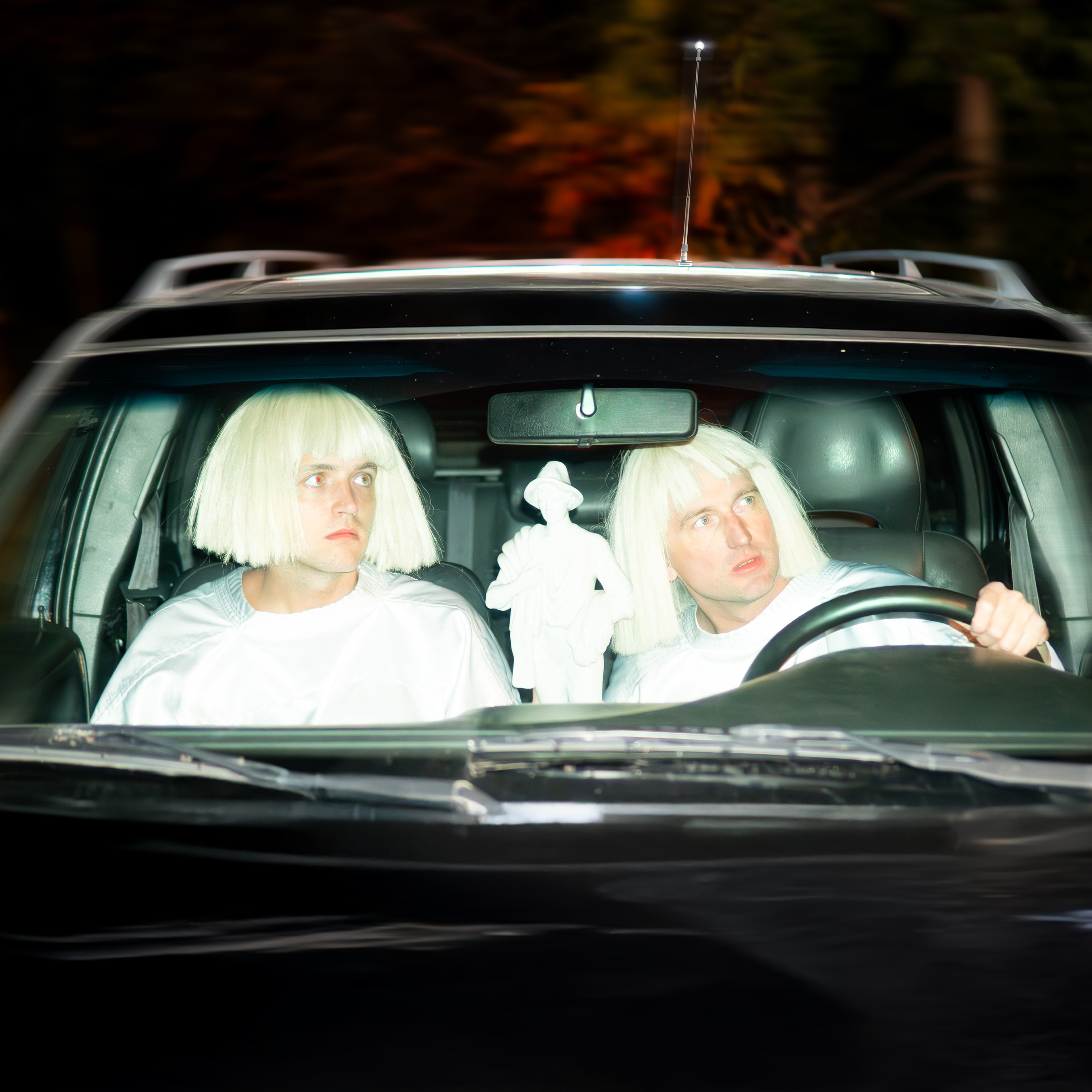 Obrázek: radio-revolver-3000-x-3000-px